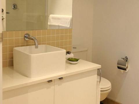 The Victoria Apartments - Gold Coast 4U 16