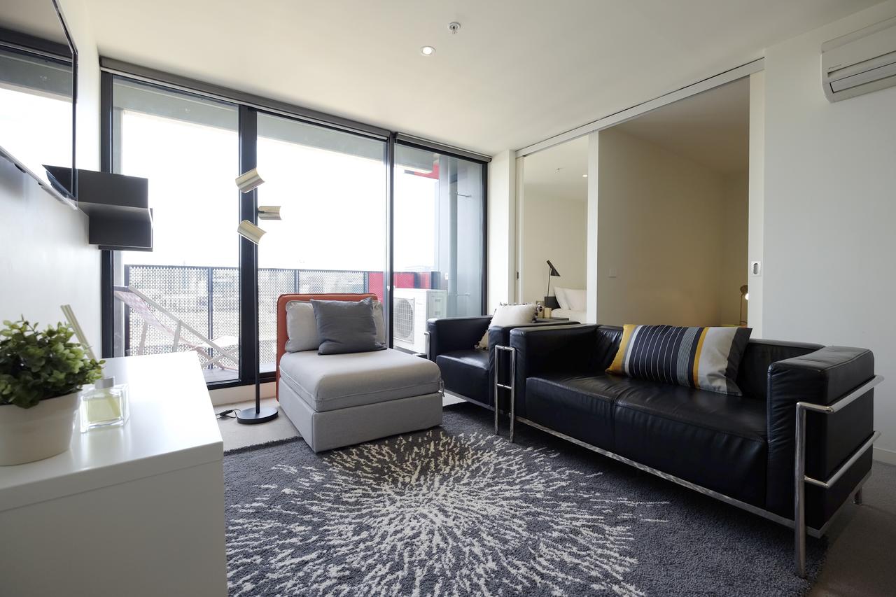Melbourne VIC Gold Coast 4U