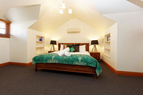 54 On Bank - Gold Coast 4U 41