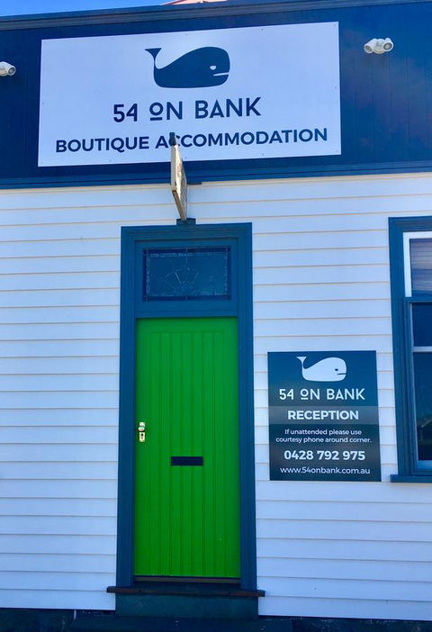54 On Bank - Gold Coast 4U 1