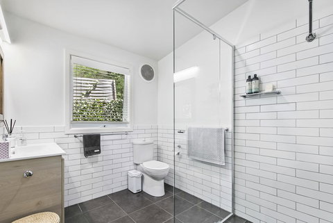 Bilinga Cottages - Accommodation Gold Coast 7