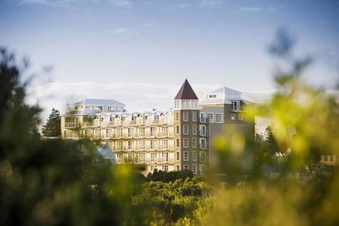 Deep Blue Hotel & Hot Springs - Accommodation Gold Coast 0