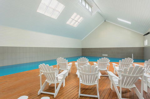 Deep Blue Hotel & Hot Springs - Accommodation Gold Coast 13