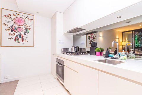 Stay Like Home - Accommodation Gold Coast 9