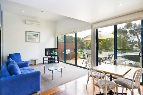 Anchorage Motel & Villas Lorne - Gold Coast 4U 0