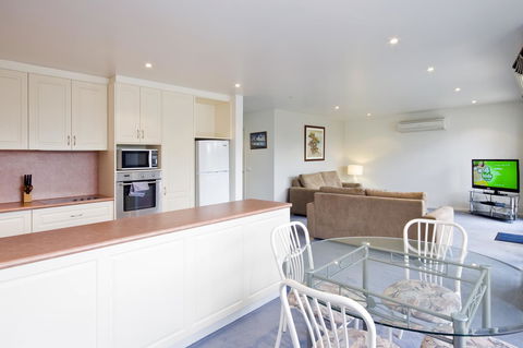Anchorage Motel & Villas Lorne - Gold Coast 4U 19