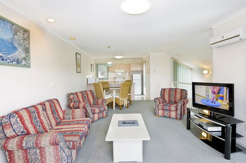 Anchorage Motel & Villas Lorne - Gold Coast 4U 24