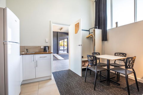 Nightcap At Seaford Hotel - Accommodation Gold Coast 14