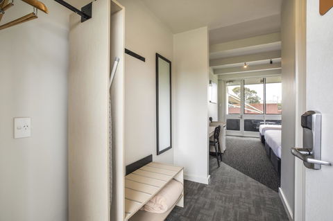 Nightcap At Seaford Hotel - Accommodation Gold Coast 31