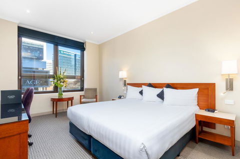 Batman\'s Hill On Collins - Accommodation Gold Coast 11