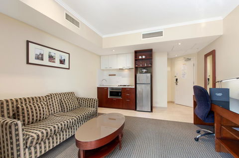 Batman\'s Hill On Collins - Accommodation Gold Coast 18