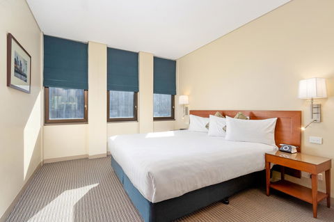 Batman\'s Hill On Collins - Accommodation Gold Coast 19