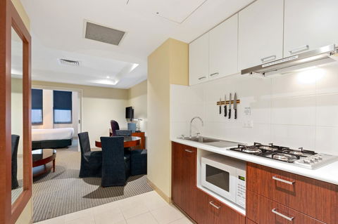 Batman\'s Hill On Collins - Accommodation Gold Coast 15