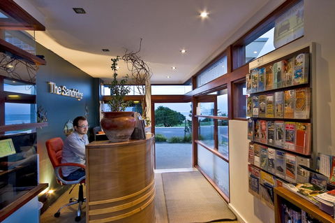 The Sandridge Motel - Gold Coast 4U 4
