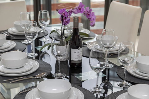 Best Views On Collins - Accommodation Gold Coast 6