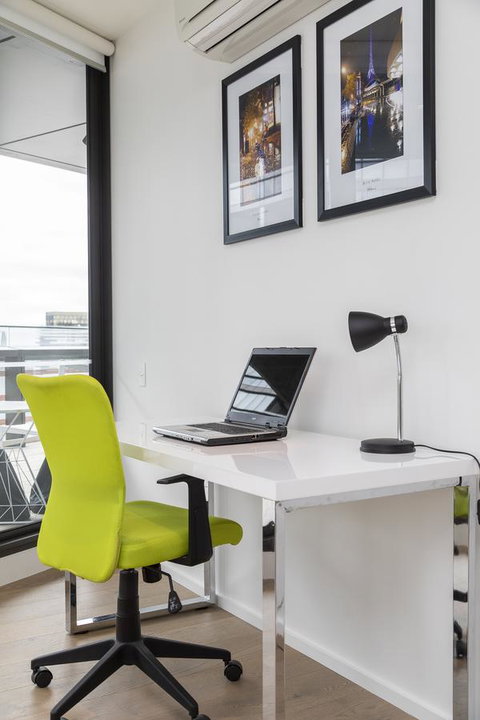 Best Views On Collins - Accommodation Gold Coast 15