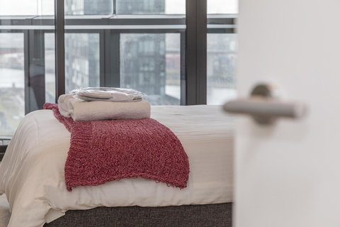 Best Views On Collins - Accommodation Gold Coast 32