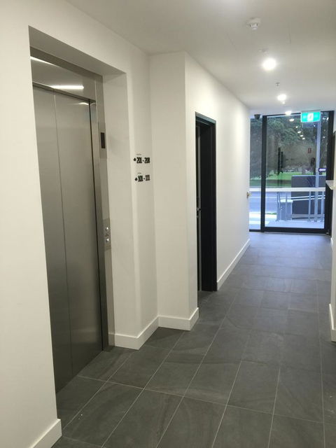 Whitehorse Apartments Hotel - Gold Coast 4U 30