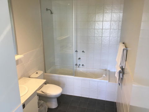 Geelong Waterfront Penthouse Apartment - Accommodation Gold Coast 15