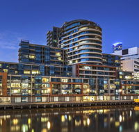 Waterfront Melbourne Apartments - Accommodation Gold Coast