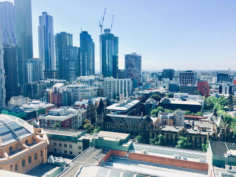 La Maison - Great View, Free Parking, Pool, Gym, Perfectly Located 2BR Apartment - Accommodation Gold Coast 27