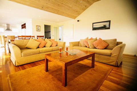 Rayville Boat Houses - Accommodation Gold Coast 9