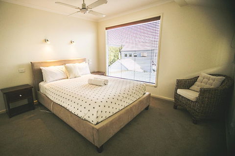 Rayville Boat Houses - Accommodation Gold Coast 10