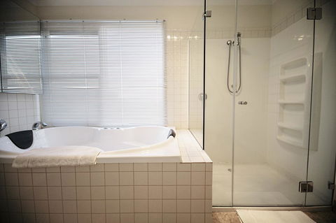 Rayville Boat Houses - Accommodation Gold Coast 12