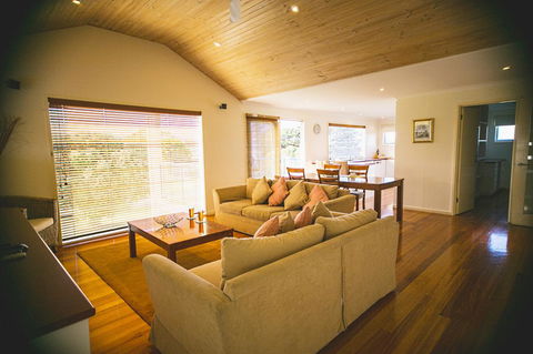 Rayville Boat Houses - Accommodation Gold Coast 8