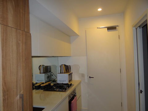 Amazing Accommodations: Vogue - Gold Coast 4U 2