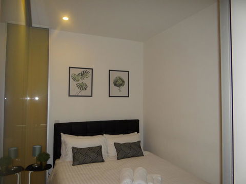 Amazing Accommodations: Vogue - Gold Coast 4U 8