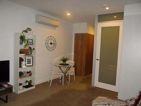 Amazing Accommodations: Vogue - Gold Coast 4U 4