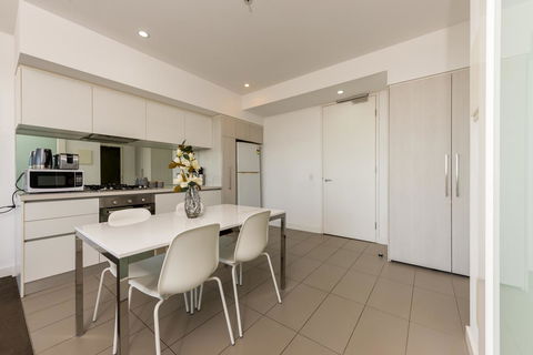 Amazing Accommodations: Vogue - Gold Coast 4U 31