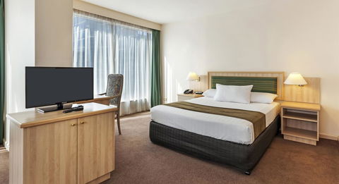 Bayview On The Park - Accommodation Gold Coast 12