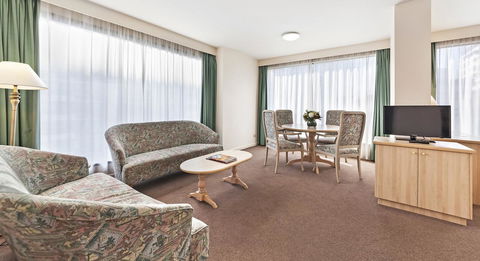 Bayview On The Park - Accommodation Gold Coast 13