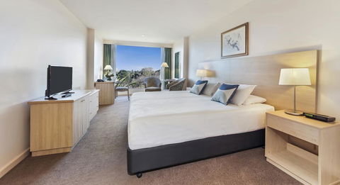 Bayview On The Park - Accommodation Gold Coast 20