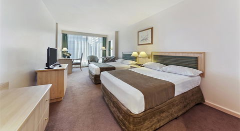 Bayview On The Park - Accommodation Gold Coast 19