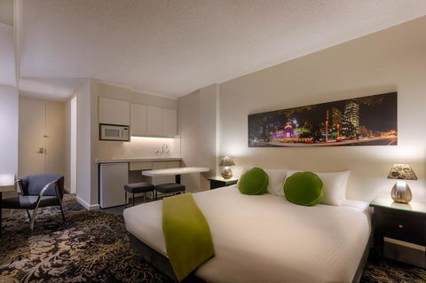 City Limits Hotel Apartments - Accommodation Gold Coast 0