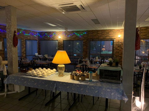 Mountain Creek Motel Bar & Restaurant - Gold Coast 4U 19