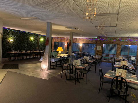Mountain Creek Motel Bar & Restaurant - Gold Coast 4U 17