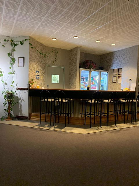 Mountain Creek Motel Bar & Restaurant - Gold Coast 4U 18
