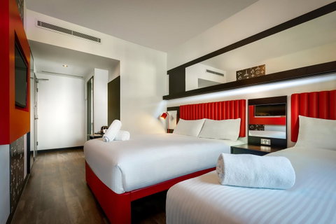 Essence Hotel Carlton - Accommodation Gold Coast 16