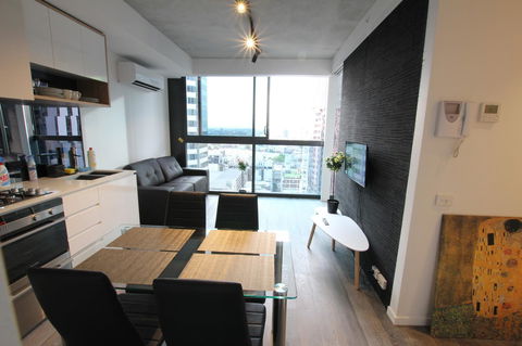 Carlson View Serviced Apartments - Accommodation Gold Coast 12