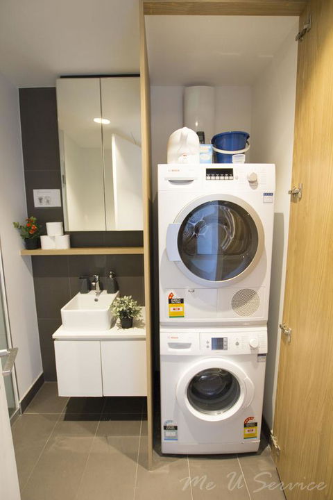 Carlson View Serviced Apartments - Accommodation Gold Coast 15