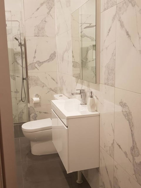 Sublime Spa Apartments - Accommodation Gold Coast 15
