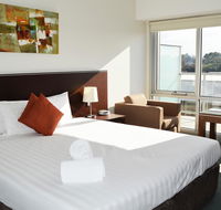 Adara St Kilda - Gold Coast 4U
