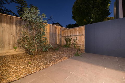 Doncaster Private Collection 2 Bed Townhouse@Pearl - Accommodation Gold Coast 11