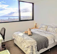 Homestay Ocean View with Gym Sauna - Gold Coast 4U