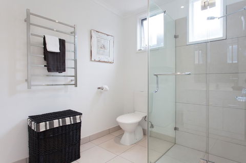 Capella Villa No. 4 - Stunning Luxury Decor Inside And Out - Accommodation Gold Coast 11