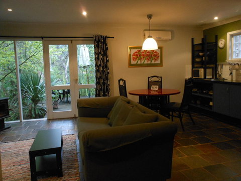 Merrimeet Cottages - Accommodation Gold Coast 12